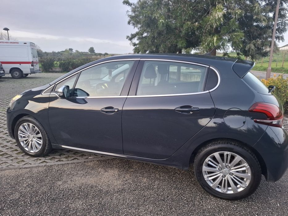 Peugeot 208 1.6 hdi 109cv - 133mil kms