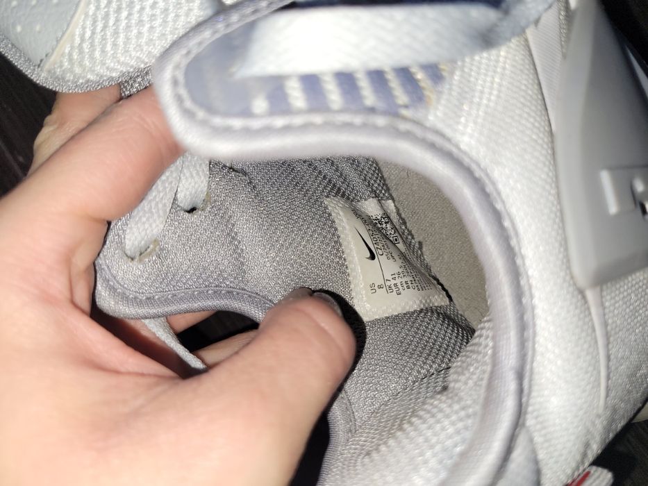 Buty Nike LeBron Witness