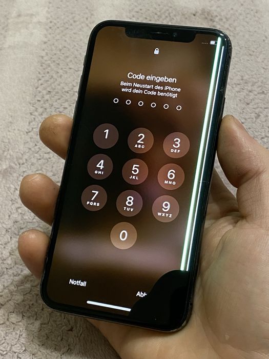 Телефон Apple Iphone X 256gb (код пароль )