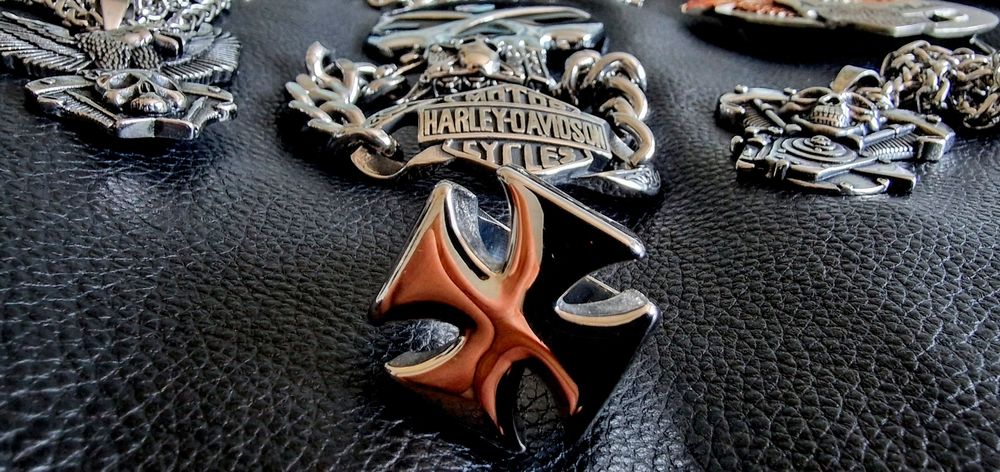 Efektowny sygnet pierścień Motörhead motocyklowy Harley chopper krzyż