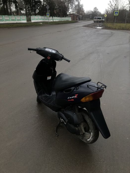 Скутер Suzuki lets 2 old