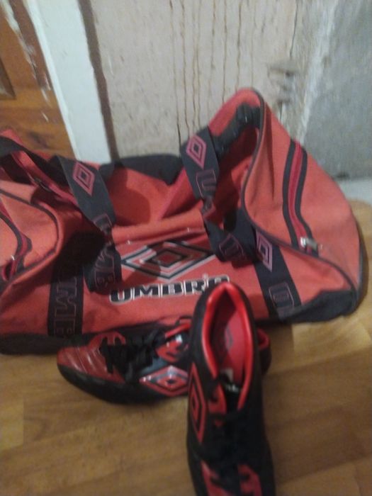 спортивная сумка,, умбро,,