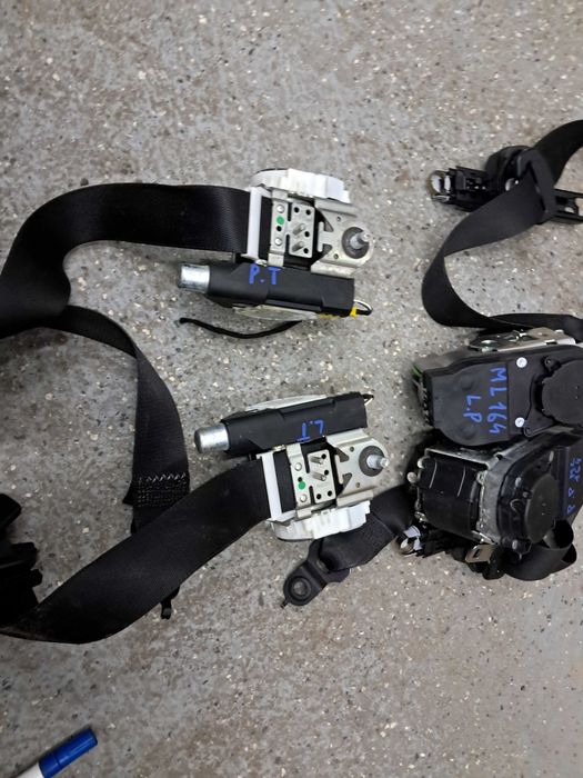 Pasy bezpieczenstwa mercedes ml w164