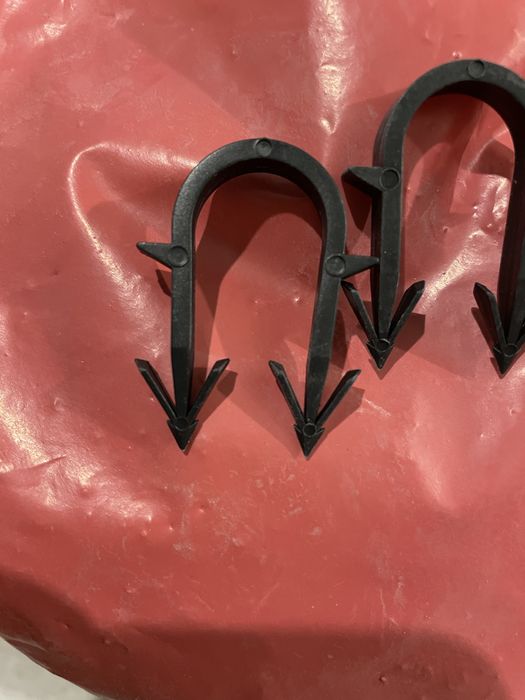 Скоба якірна для 16ї труби теплої підлоги