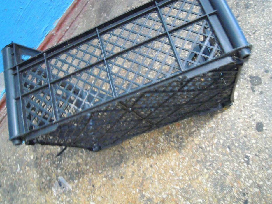 Продам пластиковые ящики для хранения овощей и фруктов,