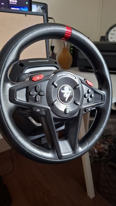 Volante + Pedais Thrustmaster T128 compatível com PC e PlayStation