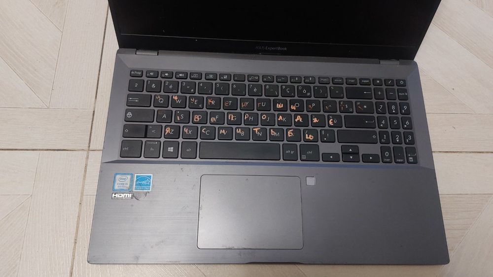 Ноутбук ASUS Pro P3540FA P3540FA-EJ0943R  I5 ssd 1tb озу 16gb