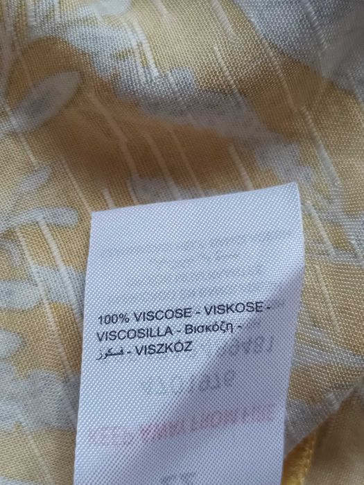 Легка віскозна жіноча літня блуза, 22 розмір. Peacocks