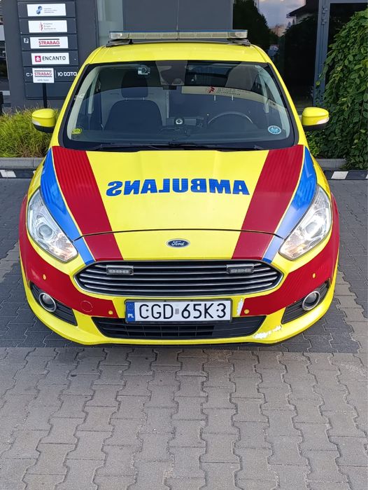 Ford S-Max karetka ambulans 2017