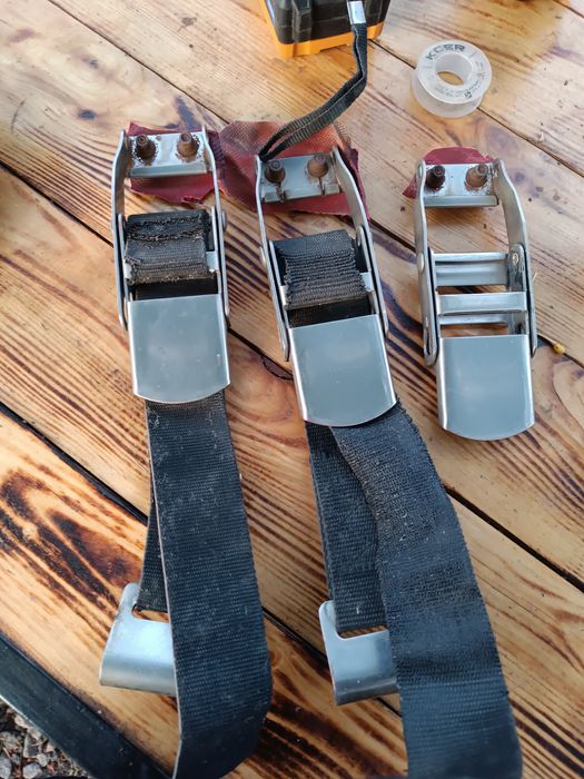 Стойки полуприцепа алюминиевые