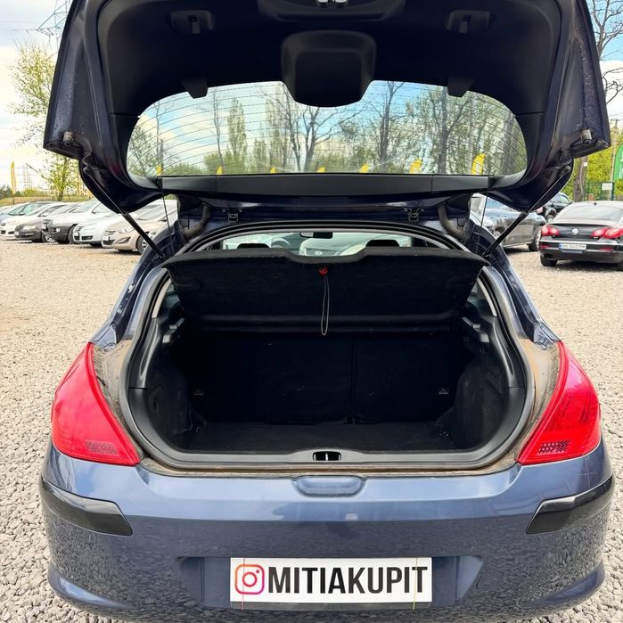 Peugeot 308 - 1.6 Бензин МКПП