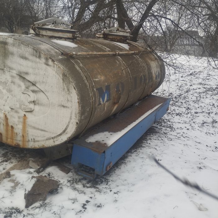 Бочка молоковоз газ