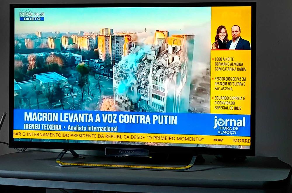 Televisão Sony em bom estado
