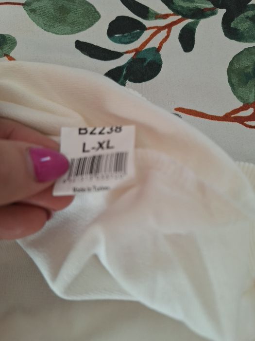 Bluza damska Megi rozmaie L/XL ( 120 cm biust )