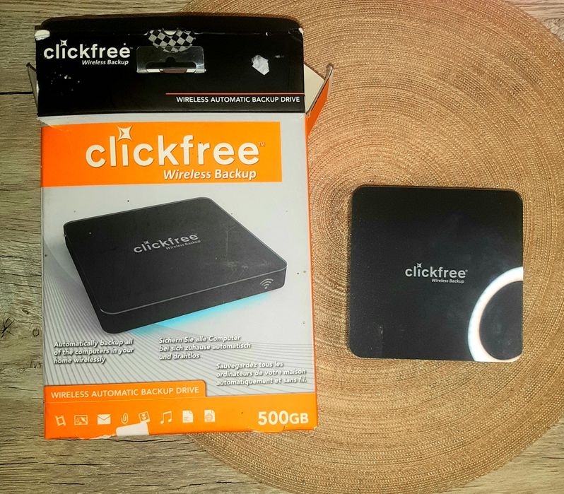 Сетевой резервнвй накопитель  Clickfree