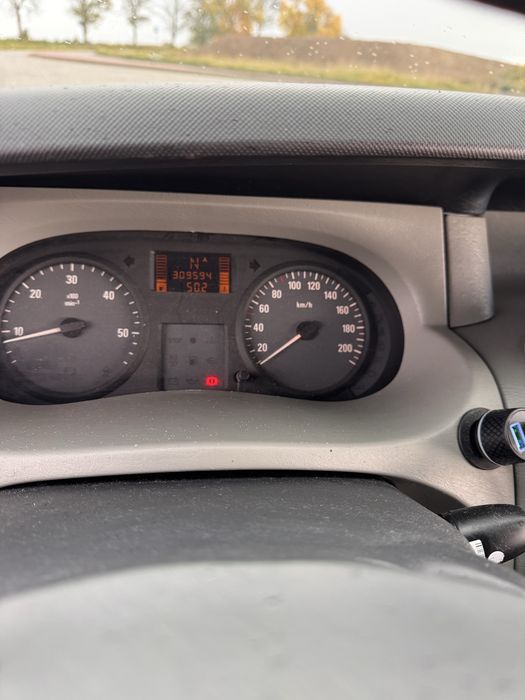 Opel Vivaro 2.0d 2008