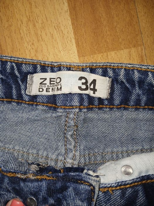 Джинсы клёш .джинсы мом