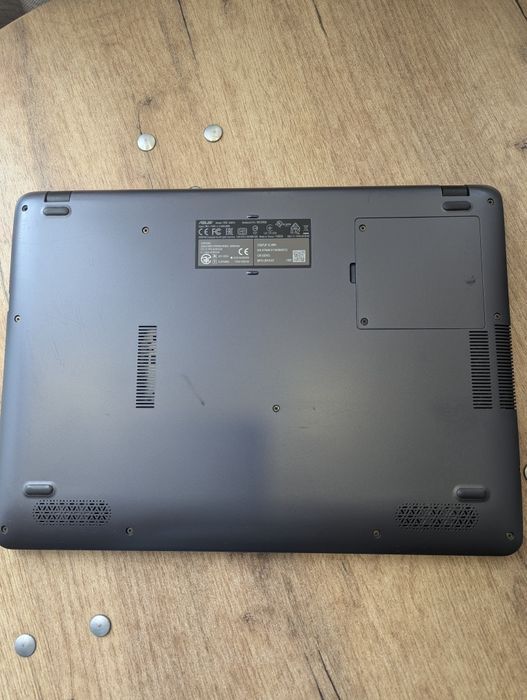 Ноутбук Asus VivoBook Laptop X507UF 4x2.3Ghz 8ОП. 256 ssd mx130 2Gb