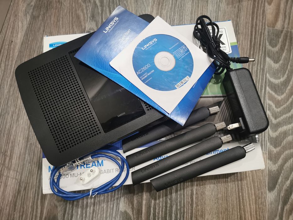 Маршрутизатор Linksys EA8500 Wi-Fi 802.11 ac, 2.4 ГГц, 5 ГГц, USB


Ха