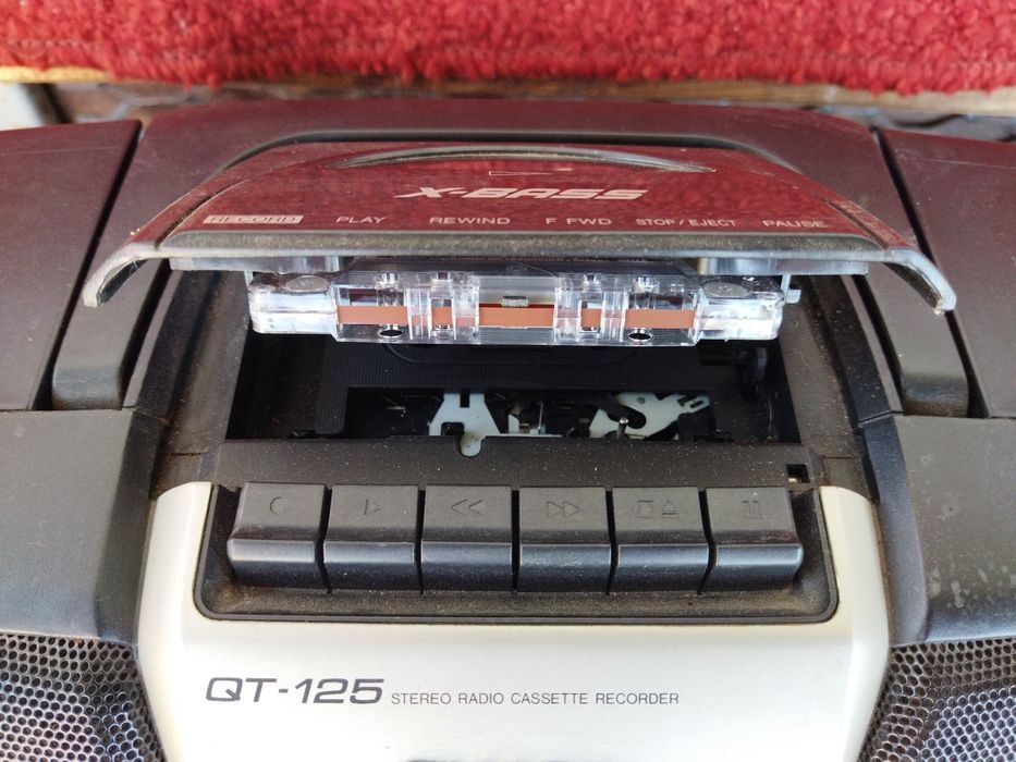 Магнитофон Sharp QT-125
