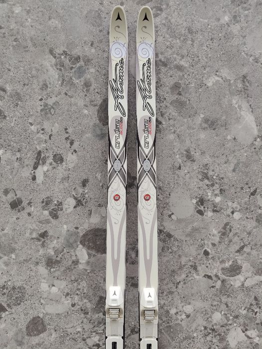 Narty biegowe Atomic C55  Z Cruiser 163 cm z wiązaniami Salomon SNS