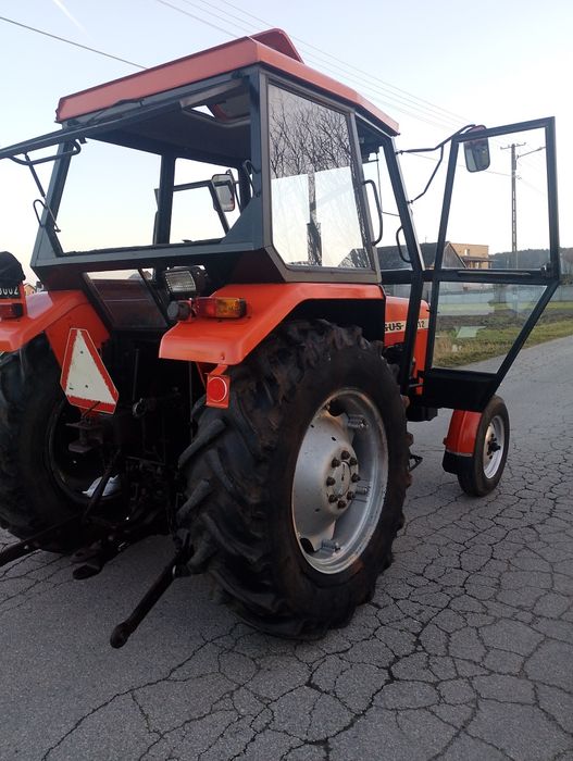 Ciągnik ursus 3512 kabina Agro na płaskiej podłodze MF 255/c360