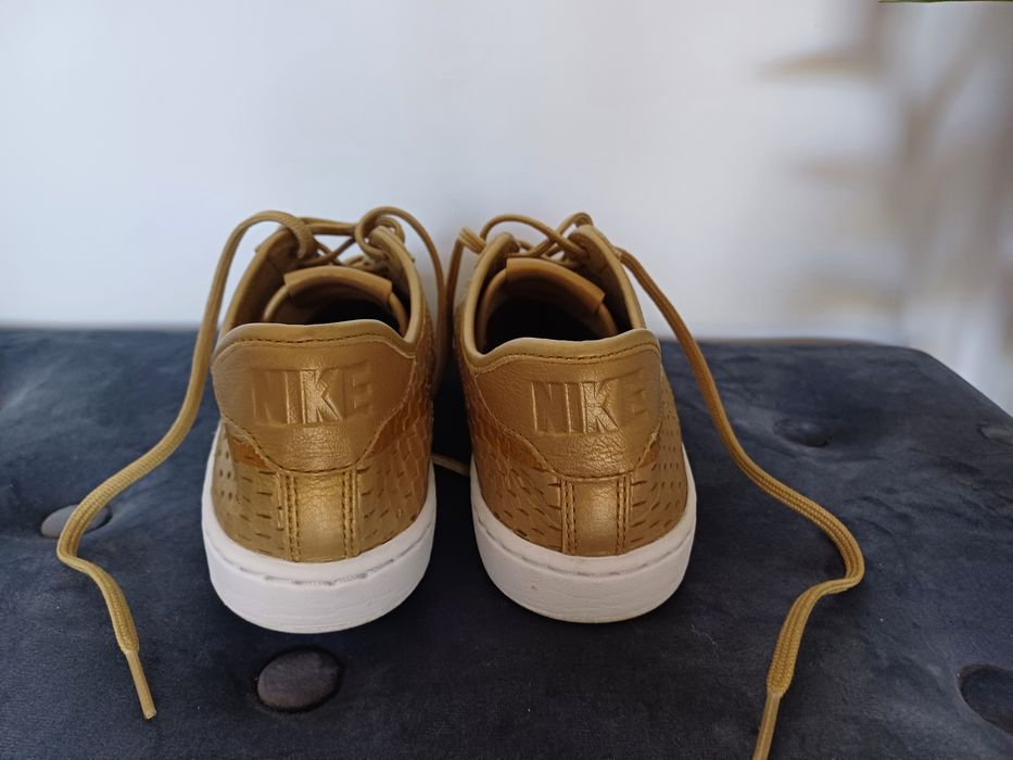 Buty Nike Classic Ultra premium metalic Gold Flat rozmiar 38 sneakersy