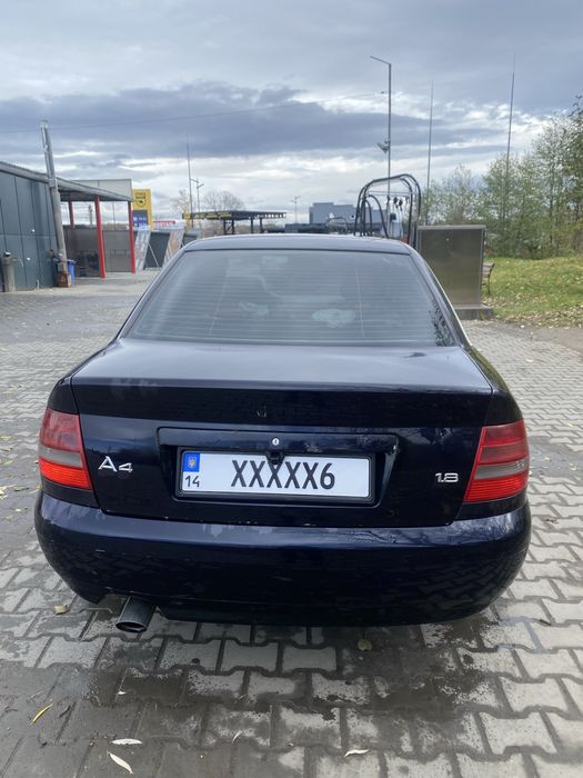 Audi A4 B5 рестайл 1999рік. 1.8 газ/бензин.