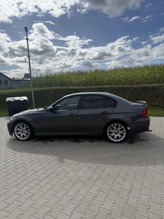 BMW E90 320D M47