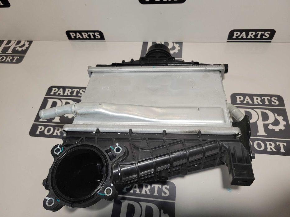 Радіатор радиатор інтеркулера интеркулера Nissan Rogue t33 1.5 2021+