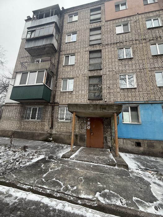 Є-відновлення Продам 3 комнатную в кирпичном доме (Sher)