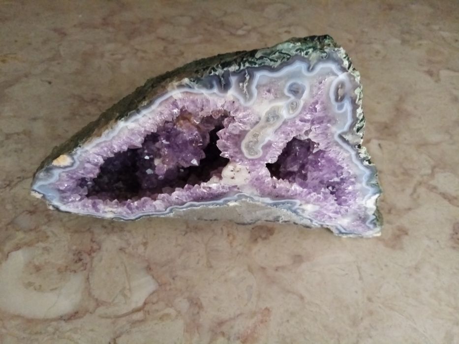 Pedra decoração tipo gruta de Ágata