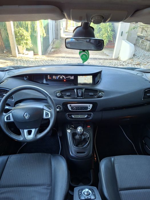 Renaul grand scenic 1.6 dci
