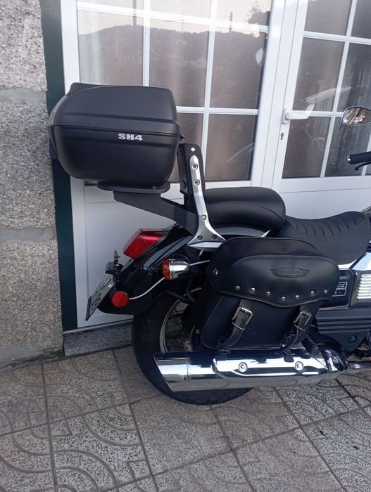 Mota claçicas comando 125 com todos os extras top case descanso centra