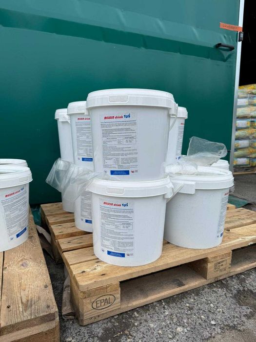 Melasa Drink Tofi 25 kg – płynna pasza dla bydła i trzody