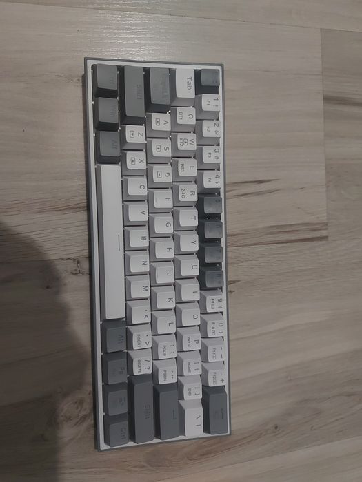 Sprzedam Klawiatura REDRAGON Fizz Pro K616 Hot Swap