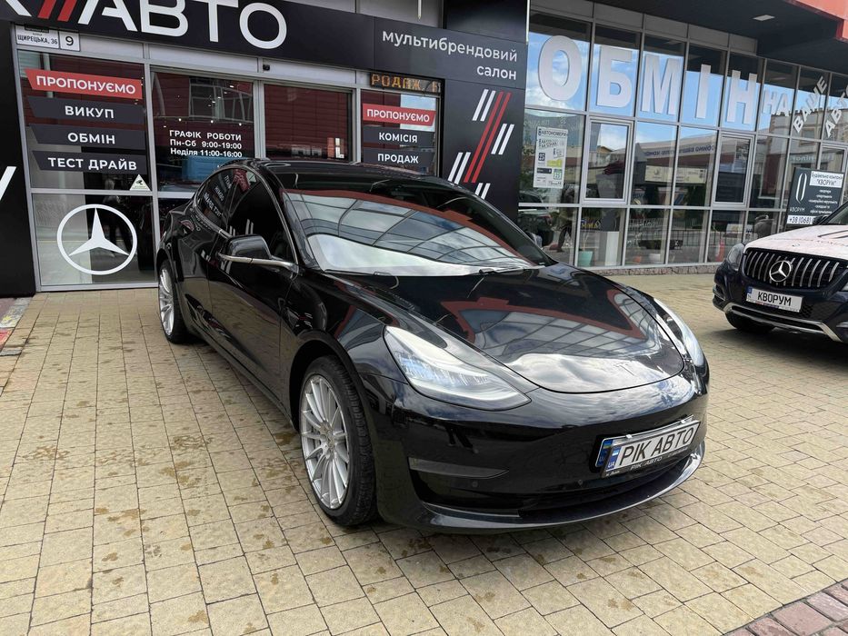 Tesla Model 3 Long Range 75 кВт