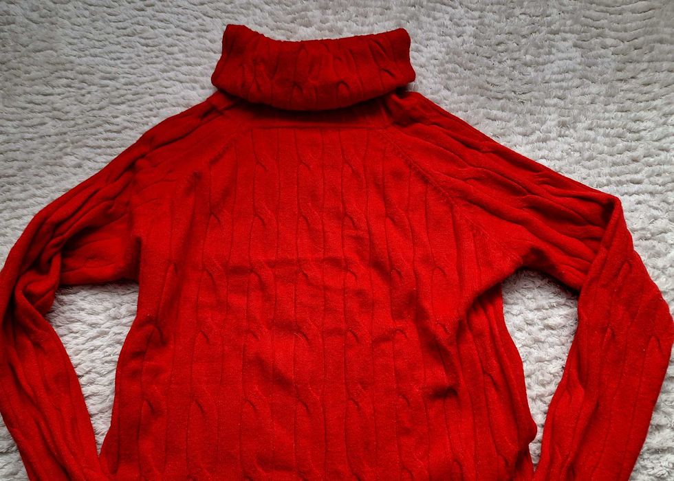 Dzianinowa sukienka z golfem M/L