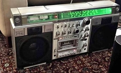 Boombox Sanyo MX-920LU