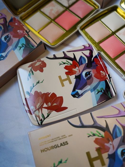 Палетка Hourglass Ambient Lighting Edit Unlocked Deer