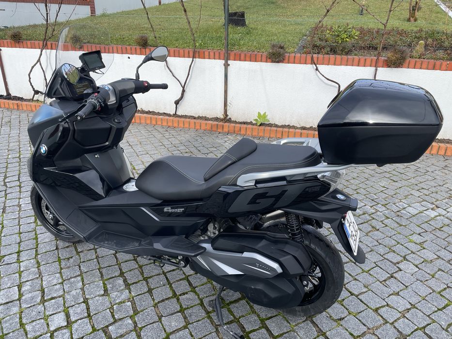 BMW C400GT Triple Black – Impecável – Muitos Extras