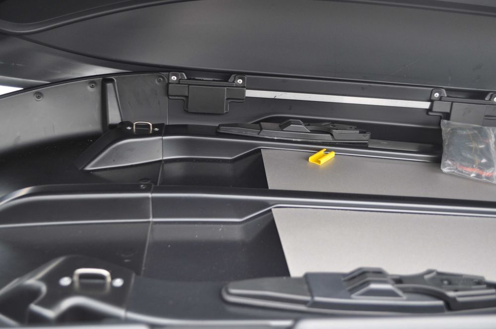 Boks dachowy 410L MERCEDES-BENZ AMG Jak nowy
