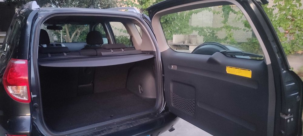 Toyota RAV 4 2.2 D4D 2008 Impecável