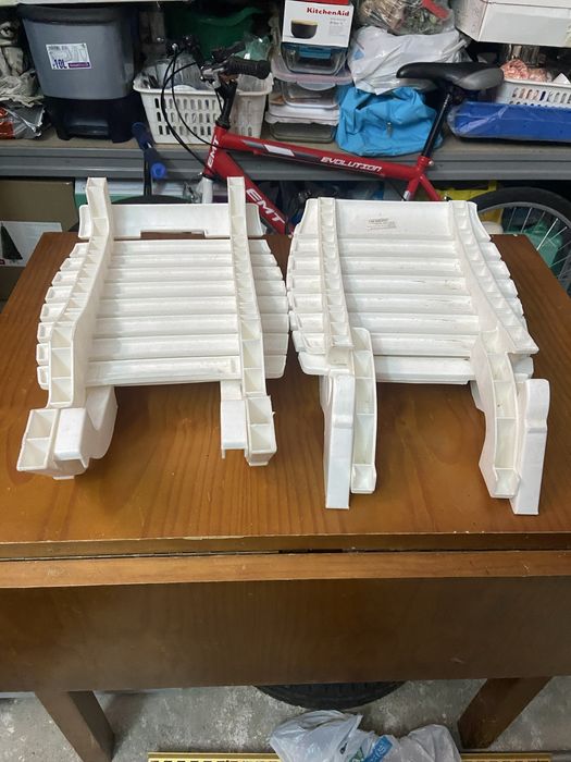 Foldable White Chairs64585315243265124