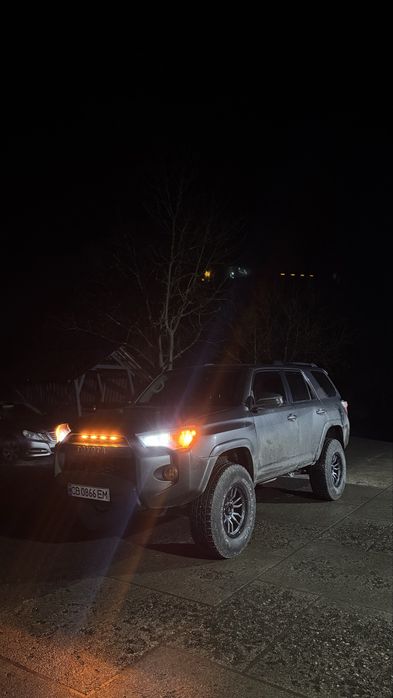 Фари Toyota 4runner 2013-2024