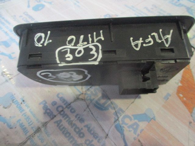 Comando / botão / interruptor multifunções ALFA ROMEO Mito (955_)