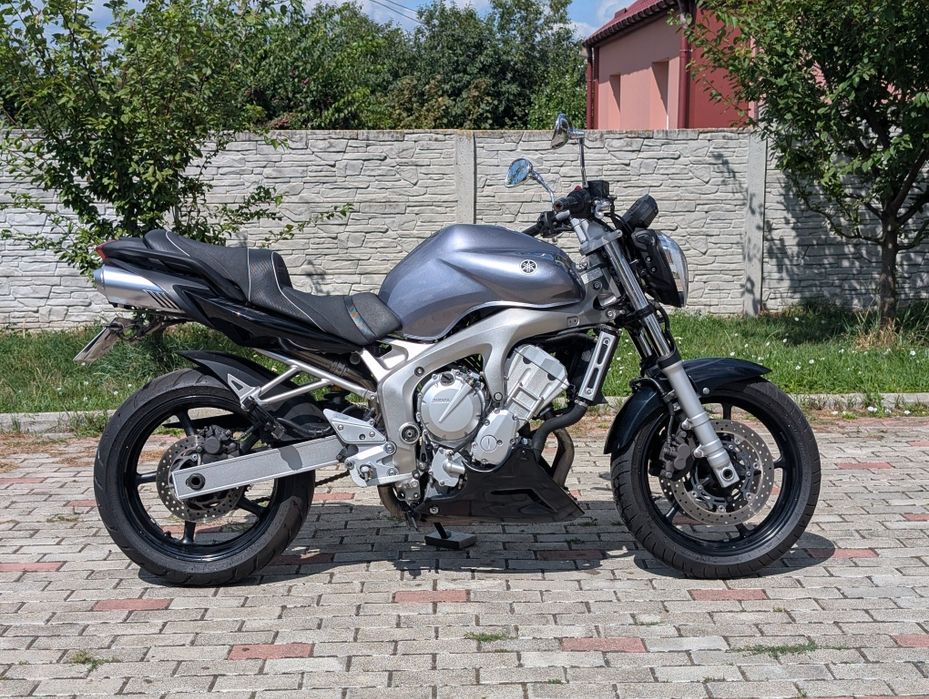 Продам Yamaha FZ6 2005 року FAZER 600