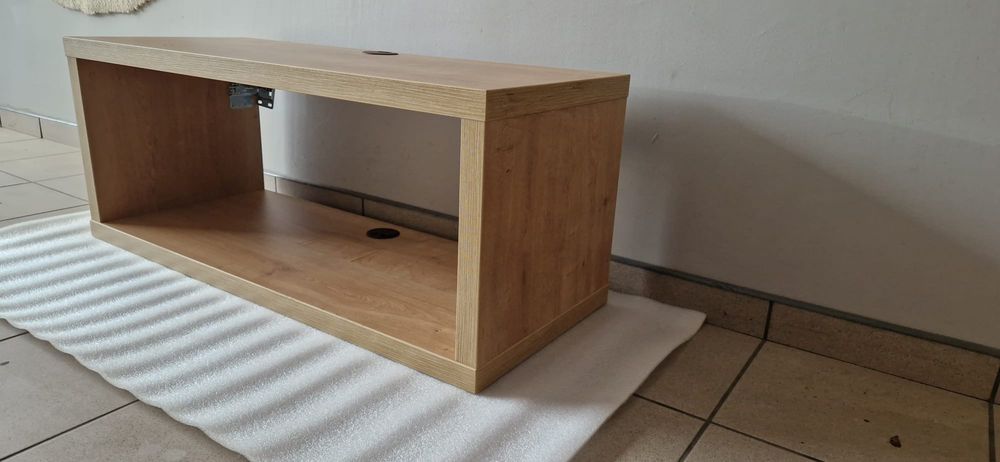 Półka pod TV wisząca Dębowa