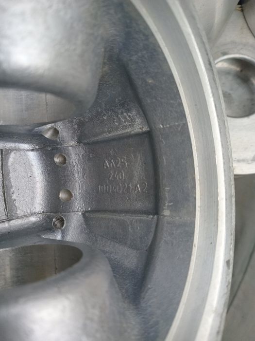 Поршнева група МТЗ ЮМЗ  240