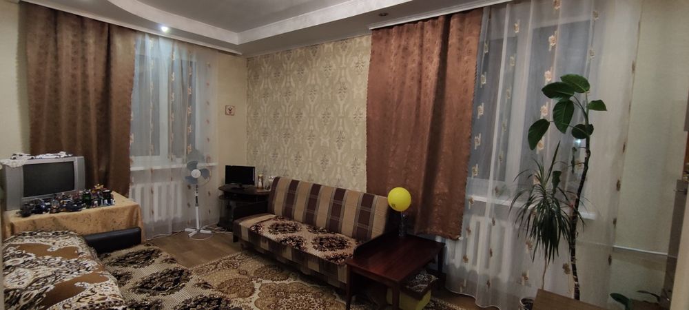 Продам 3к сталинку Инженерная, 3. 12 квартал Сталинграда хмельницкого